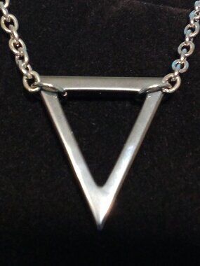 Hemalyke Triangle Necklace on 20" Split Stainless Steel Chain